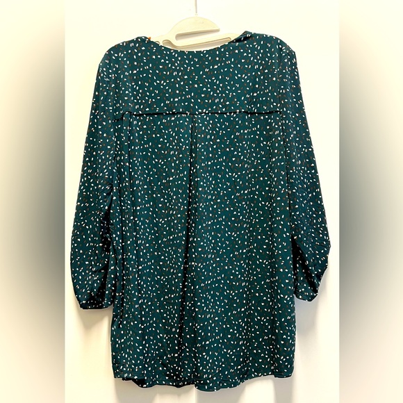 Beacon Stitchfix Patty Roll Tab Blouse - Picture 6 of 9